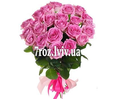 25 рожевих троянд
