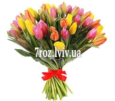 55 тюльпанів в букеті