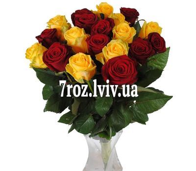 Червоні і жовті троянди