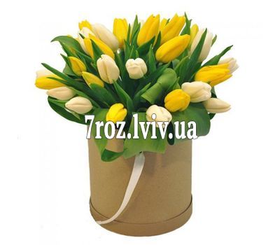 Коробка тюльпанів