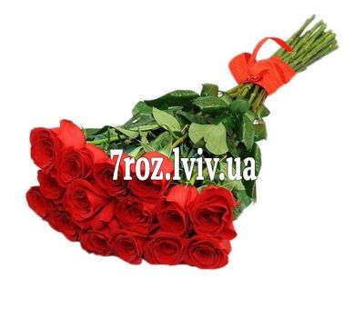 Букет із 15 червоних імпортних троянд