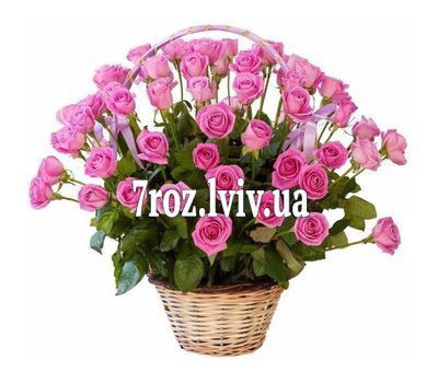 Велика корзина з 75 рожевих троянд