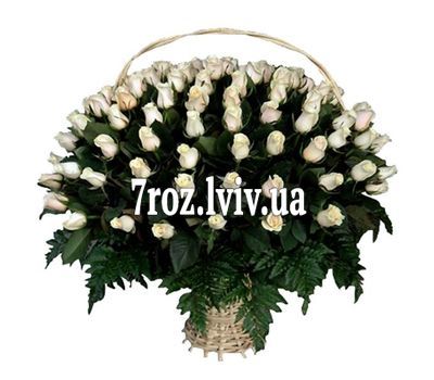 Кошик із 101 імпортної білої троянди