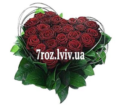 Серце з 25 червоних троянд